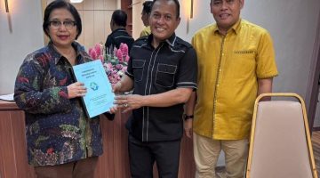 Wakil Bupati Pamekasan, Sukriyanto, didampingi Ketua Komisi IV DPRD Pamekasan Rasyid Fansori saat melakukan kunjungan ke Komisi IX DPR RI untuk memperjuangkan layanan Cathlab dan penambahan kuota BPJS Kesehatan bagi masyarakat.