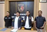 Kasat Reskrim Polres Pamekasan, AKP Yoyok Hardianto, saat konfrensi pers, Rabu (22/04/2026).